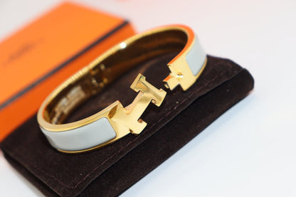 [Eternal Jewelry]H LIGHT BLUE BRACELET