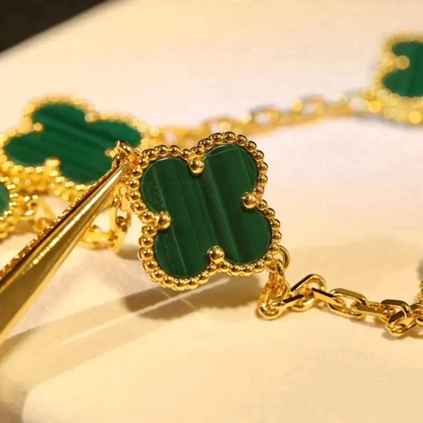[Eternal Jewelry] CLOVER 5 MOTIF MALACHITE BRACELET COLLECTION