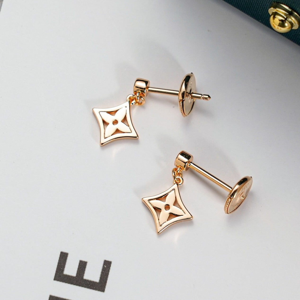 [Eternal Jewelry]STAR EARRINGS GOLD