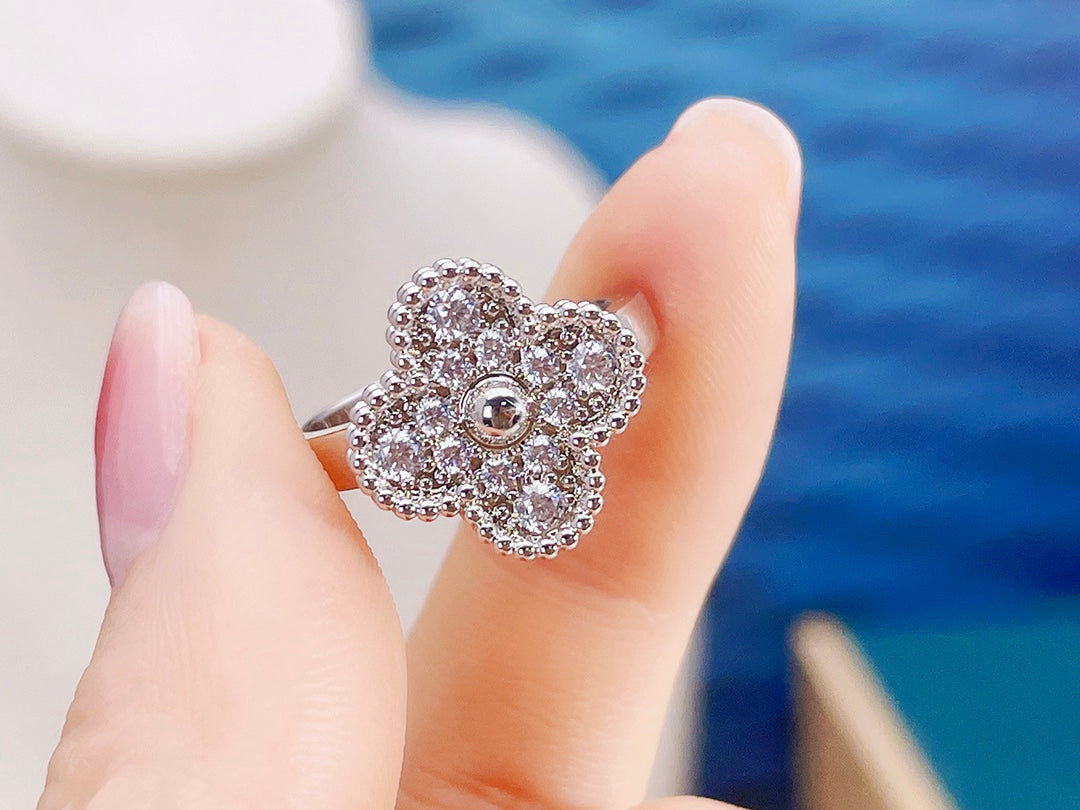 [Eternal Jewelry]CLOVER DIAMOND RING