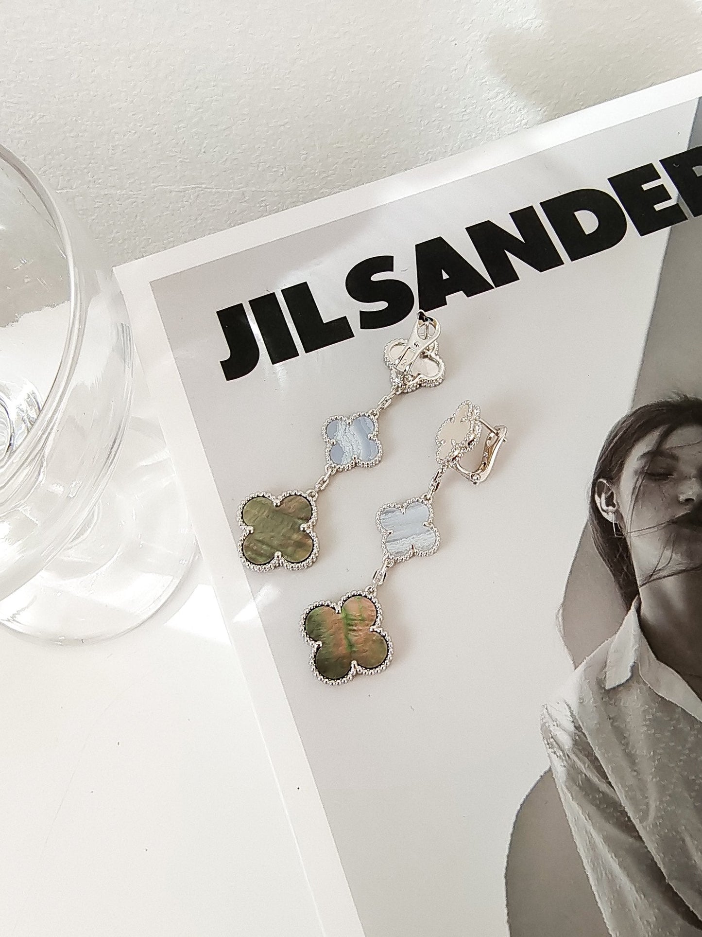 [Eternal Jewelry]CLOVER 3 MOTIFS CHALCEDONY DARK MOP SILVER EARRINGS