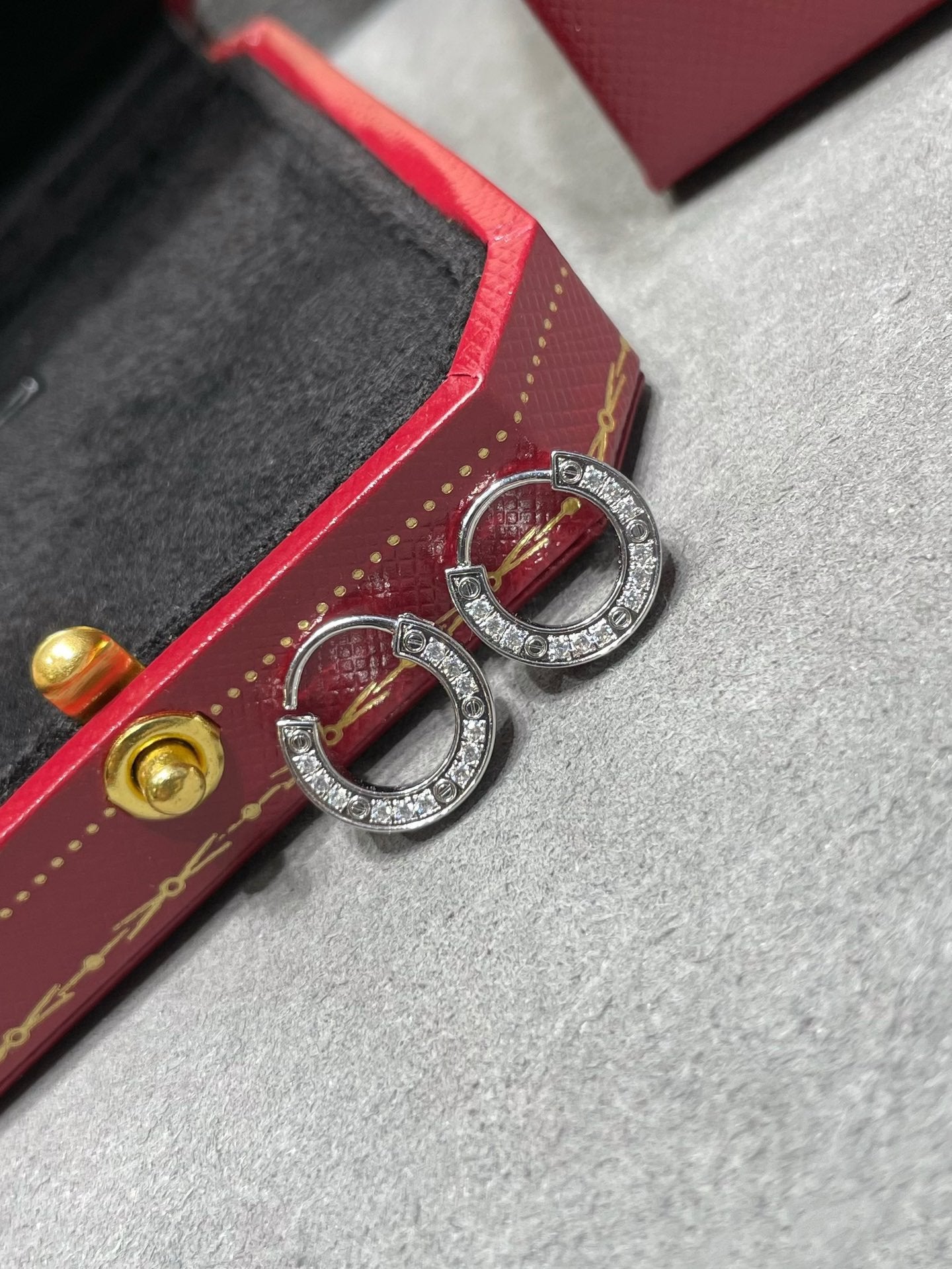 [Eternal Jewelry]LOVE DIAMOND EARRINGS