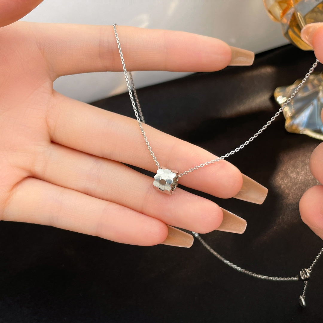 [Eternal Jewelry]BEE MINI NECKLACE