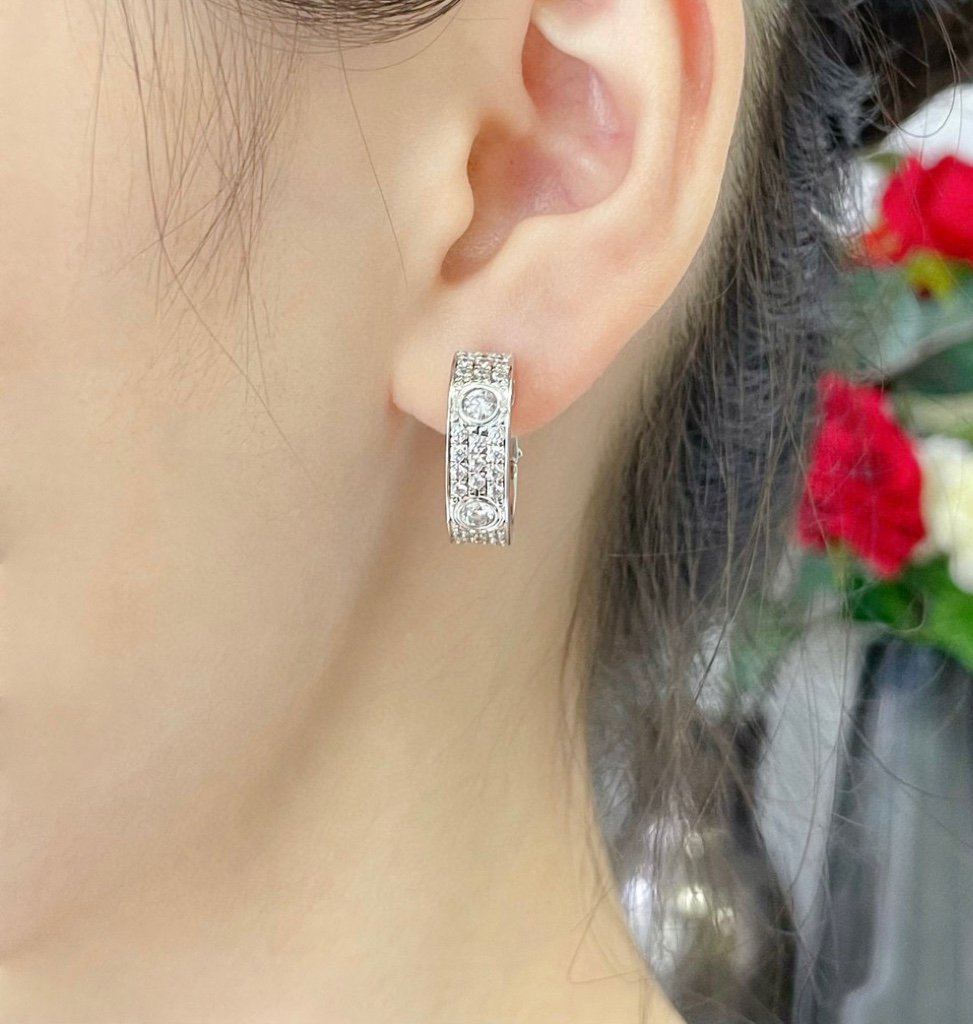 [Eternal Jewelry]LOVE 5.5MM DIAMOND PAVED EARRINGS