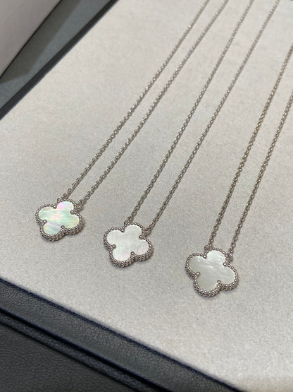 [Eternal Jewelry]CLOVER MEDIUM SILVER WHITE MOP NECKLACE