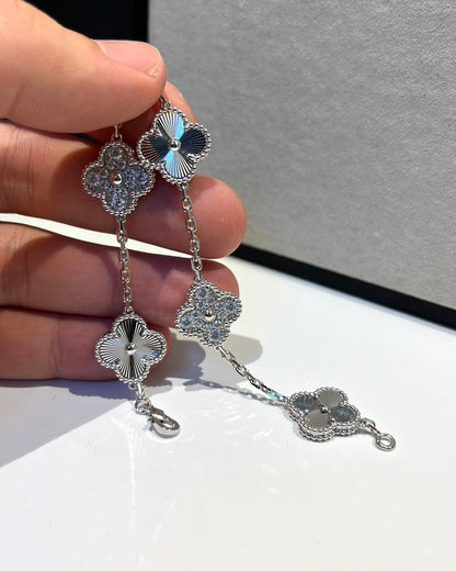 [Eternal Jewelry] CLOVER 5 MOTIF LASER BRACELET COLLECTION