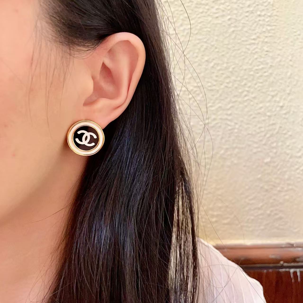 [Eternal Jewelry]Classic Double C Stud Earrings