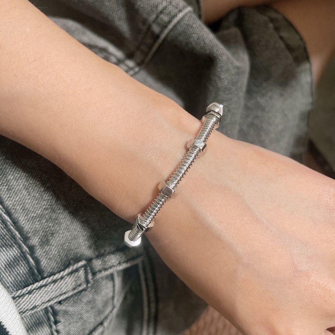 [Eternal Jewellery] Screw Series Bracelet