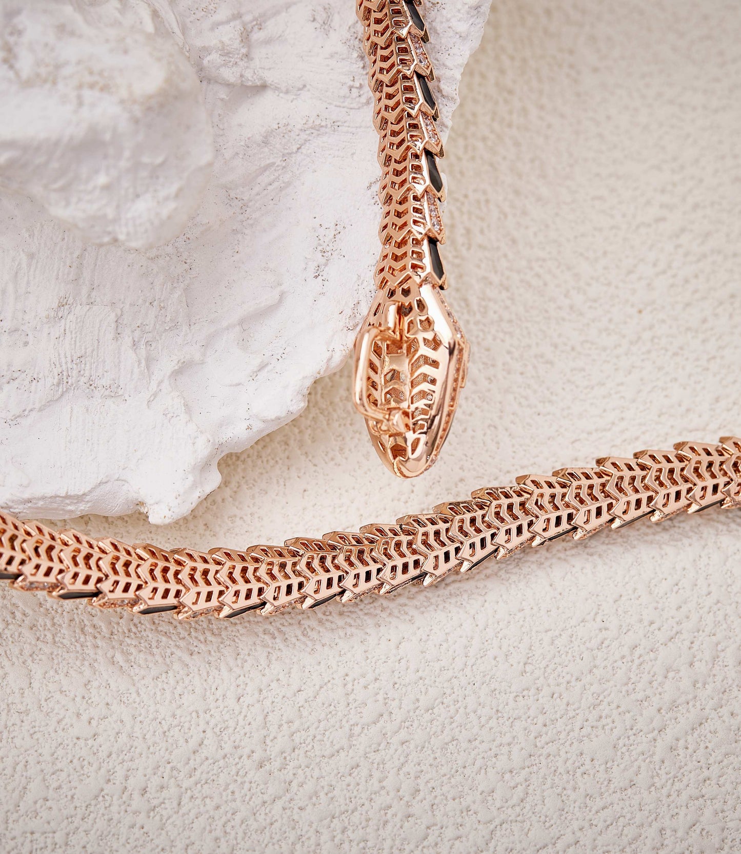 [✨Eternal Jewelry✨] High-End Bespoke Black Onyx Serpent Necklace