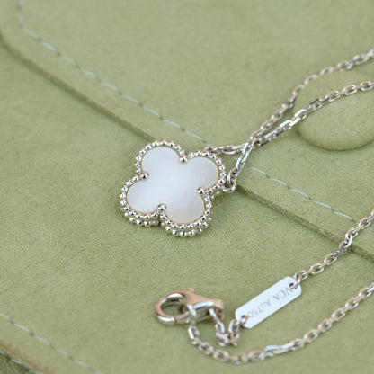 [Eternal Jewelry]CLOVER  15MM WHITE MOTHER-OF-PEARL SILVER