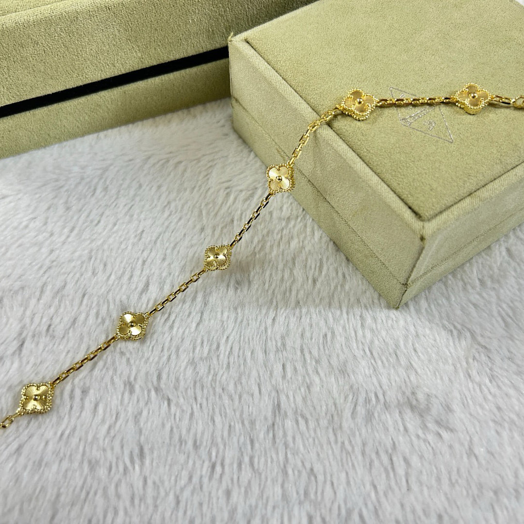 [Eternal Jewelry]CLOVER 6 MOTIF DIAMOND BRACELET