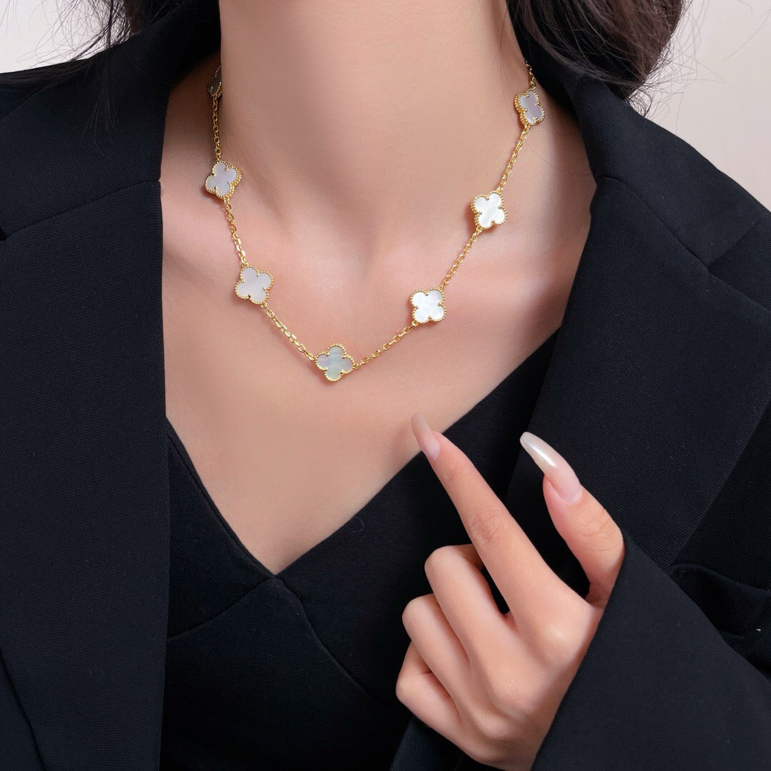 [Eternal Jewelry]CLOVER 10 MOTIFS WHITE MOTHER OF PEARL NECKLACE