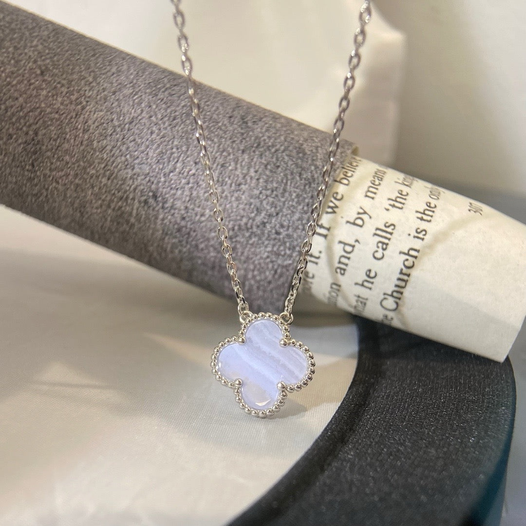 [Eternal Jewelry]CLOVER 15MM BLUE CHALCEDONY NECKLACE SILVER