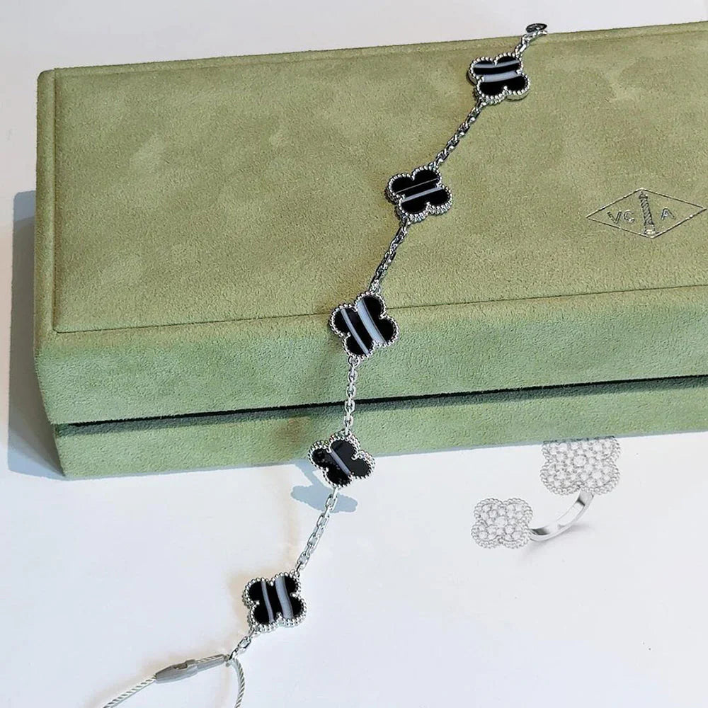 [Eternal Jewelry] CLOVER 5 MOTIF PULSAR STONE BRACELET COLLECTION