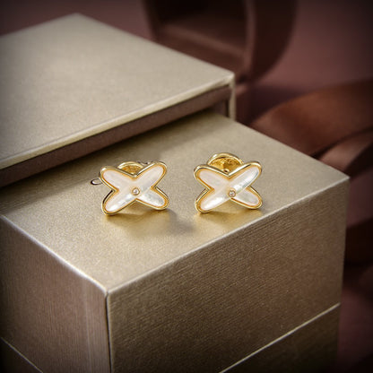 [Eternal Jewelry]JEUX DE WHITE MOP GOLD DIAMOND EARRINGS