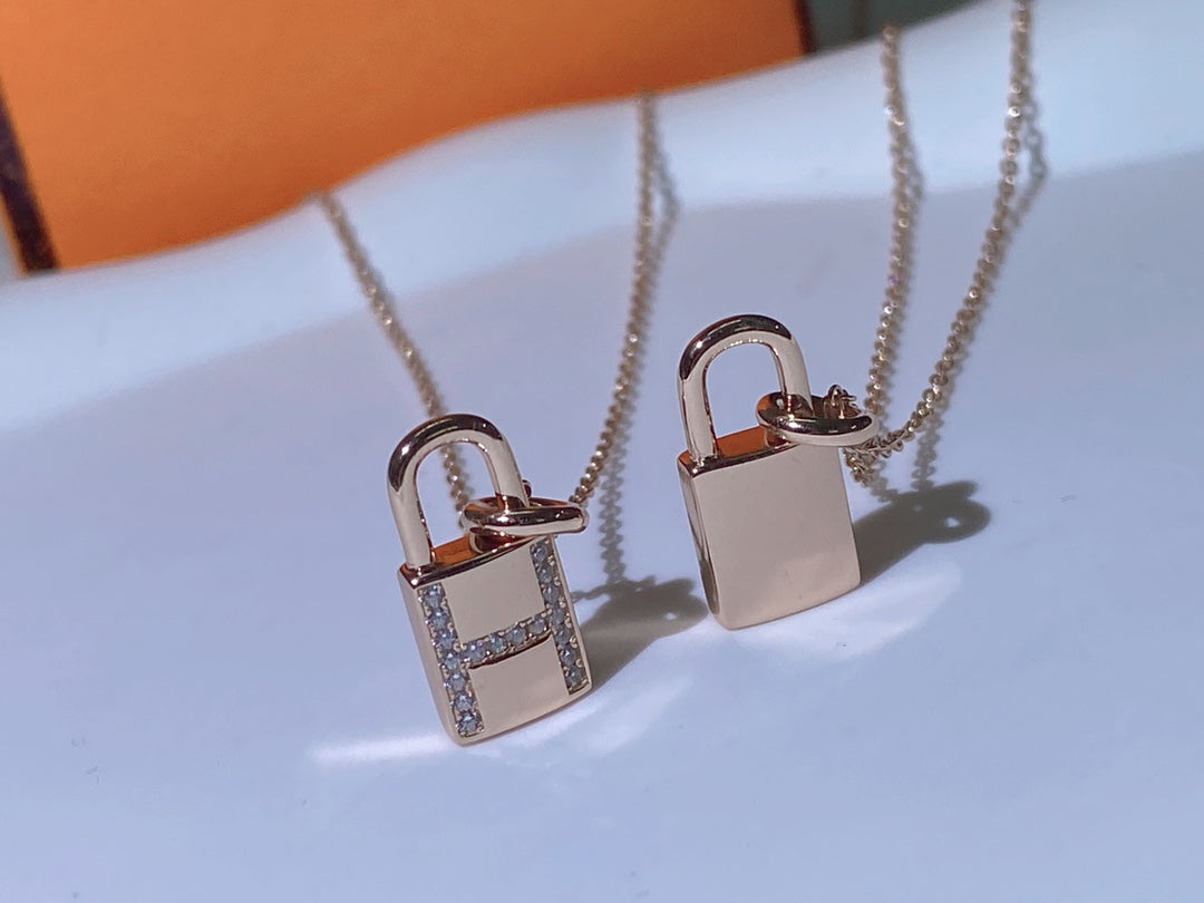 [Eternal Jewelry]HM ADVANCED NICHE LOCK HEAD NECKLACE DIAMONDS