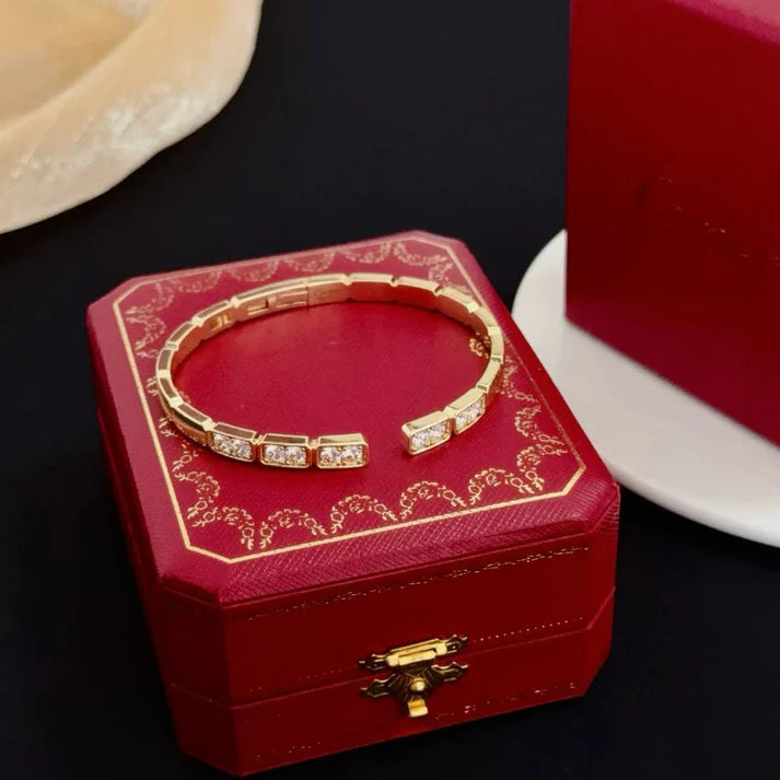 [Eternal jewelry]LOVE DIAMOND OPEN BRACELET