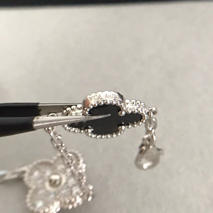 [Eternal Jewelry] CLOVER 5 MOTIF ONYXS BRACELET COLLECTION