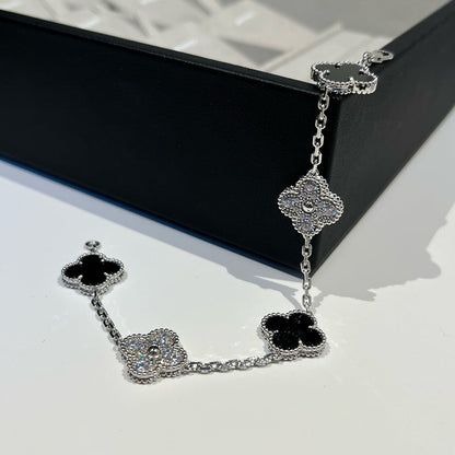 [Eternal Jewelry] CLOVER 5 MOTIF ONYXS BRACELET COLLECTION