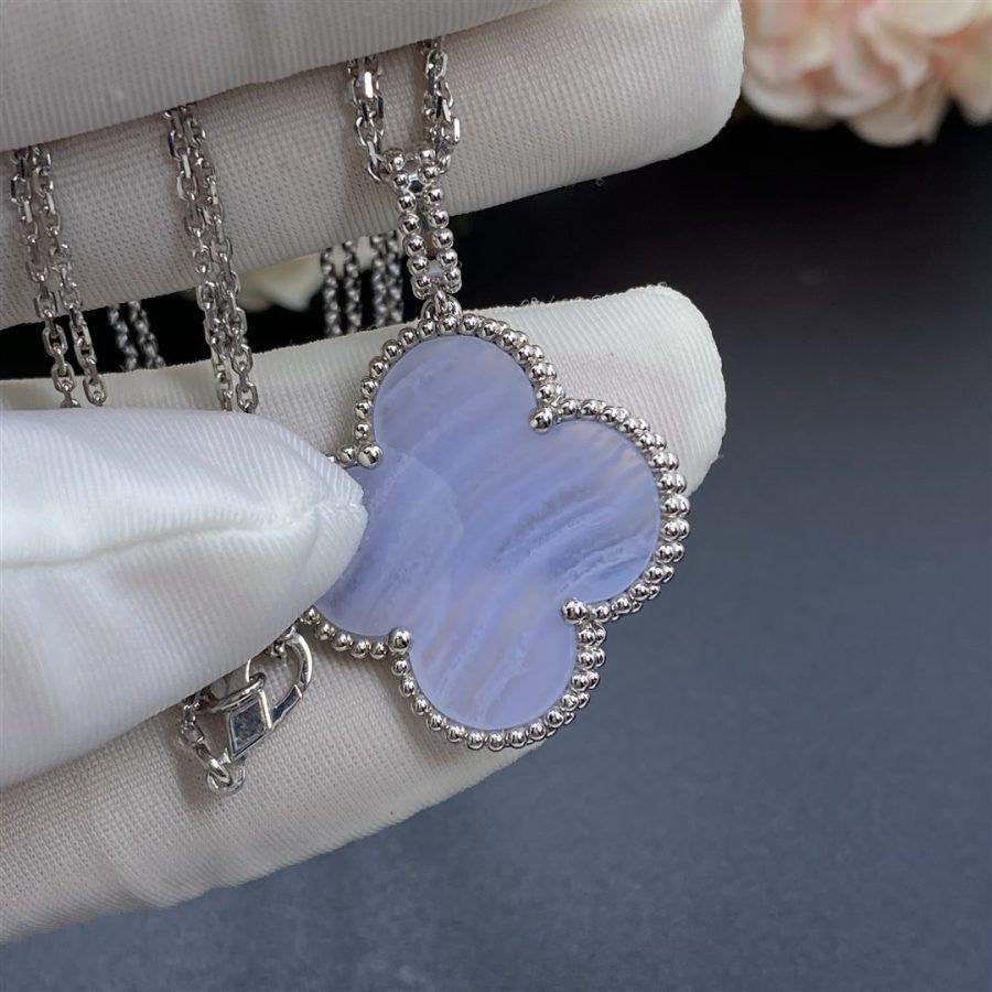 [Eternal Jewelry]CLOVER SILVER CHALCEDONY BIG CLOVER NECKLACE