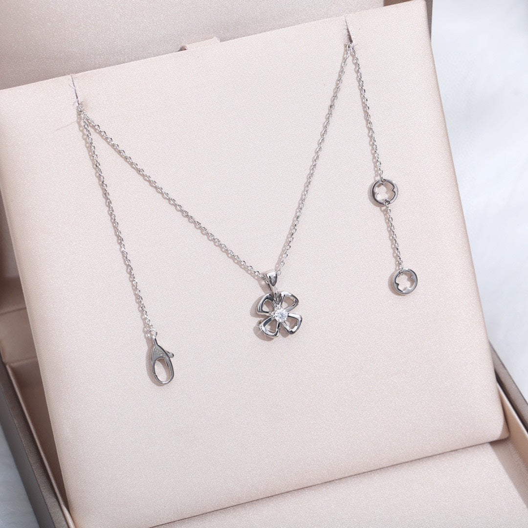 [Eternal Jewelry]FIOREVER NECKLACE DIAMOND CENTER